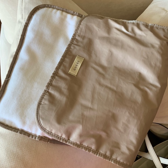 Gucci handbag, can be used as diaper bag and regular purse. - Picture 10 of 14